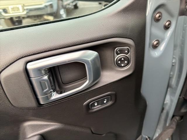 new 2026 Jeep Wrangler car, priced at $48,030