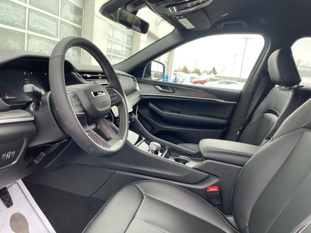 new 2025 Jeep Grand Cherokee car, priced at $40,710