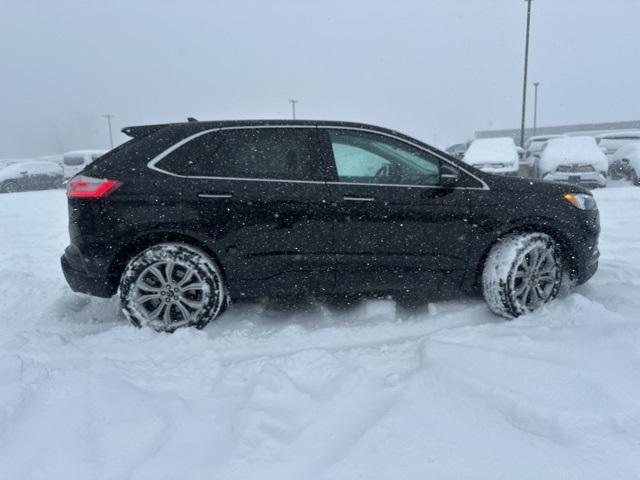 used 2024 Ford Edge car, priced at $33,995