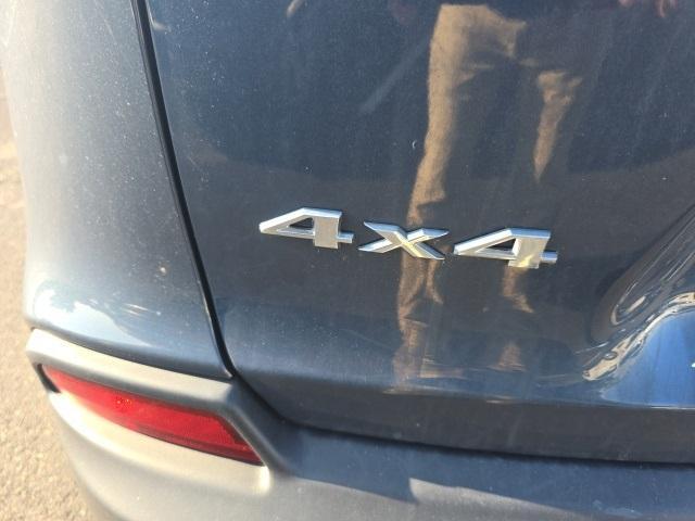 used 2021 Jeep Cherokee car, priced at $23,499