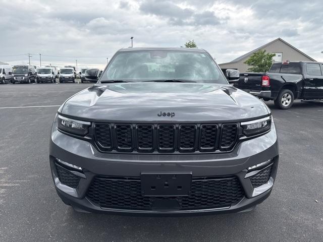 new 2025 Jeep Grand Cherokee car, priced at $48,957
