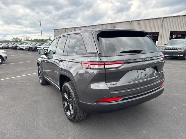 new 2025 Jeep Grand Cherokee car, priced at $48,957