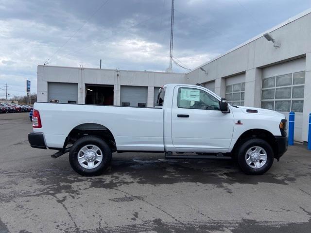 new 2024 Ram 3500 car, priced at $58,207