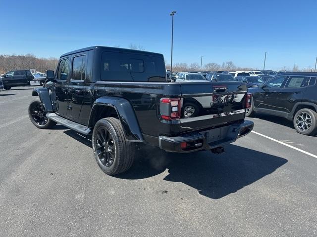 used 2022 Jeep Gladiator car, priced at $34,558