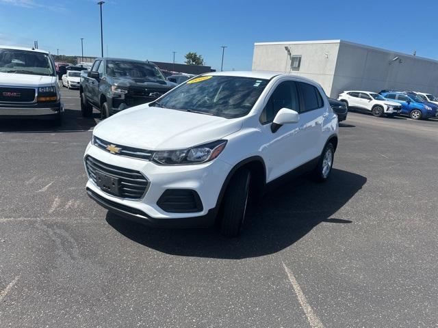 used 2022 Chevrolet Trax car, priced at $18,385