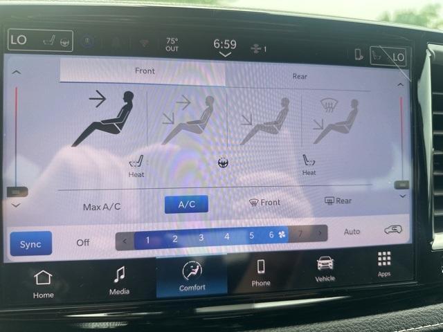 new 2025 Chrysler Pacifica car, priced at $41,747