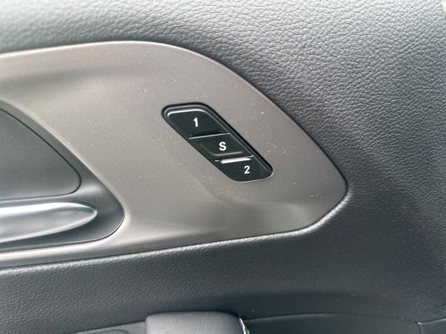 new 2025 Chrysler Pacifica car, priced at $41,747
