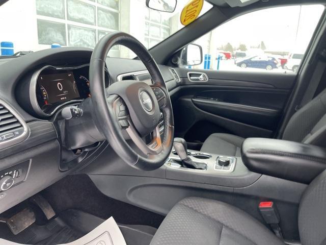 used 2019 Jeep Grand Cherokee car, priced at $17,499