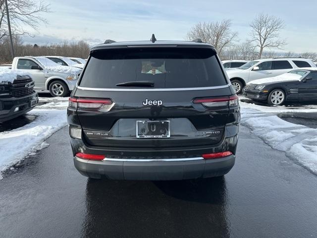 used 2021 Jeep Grand Cherokee L car, priced at $30,499