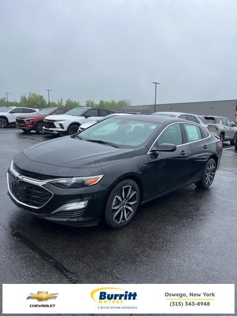 new 2025 Chevrolet Malibu car, priced at $27,833