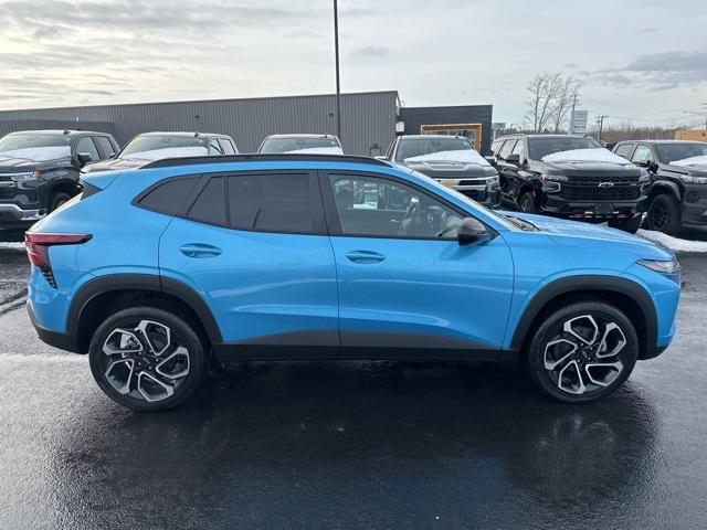 new 2025 Chevrolet Trax car, priced at $27,499