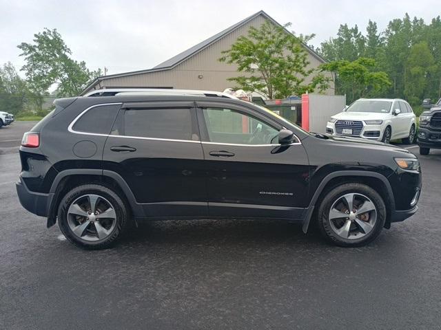 used 2019 Jeep Cherokee car, priced at $18,999
