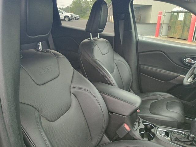 used 2019 Jeep Cherokee car, priced at $18,999