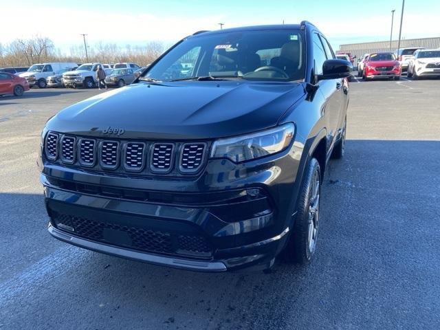 new 2024 Jeep Compass car, priced at $33,034