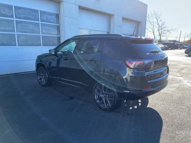 new 2024 Jeep Compass car, priced at $33,034