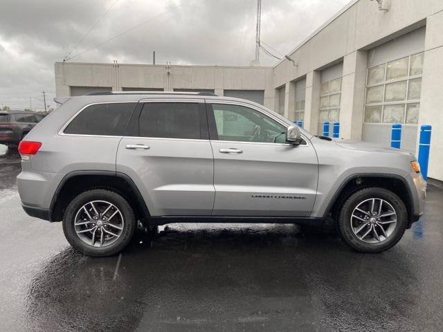 used 2018 Jeep Grand Cherokee car, priced at $17,999