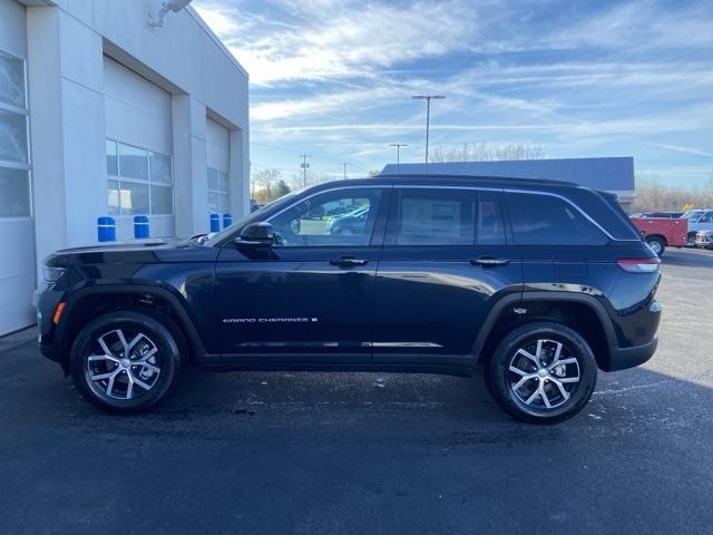 new 2024 Jeep Grand Cherokee car, priced at $43,986