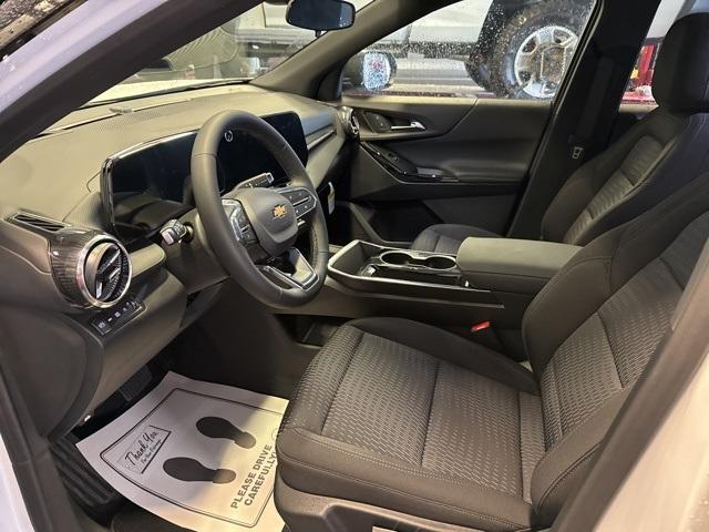 new 2025 Chevrolet Equinox car, priced at $31,804