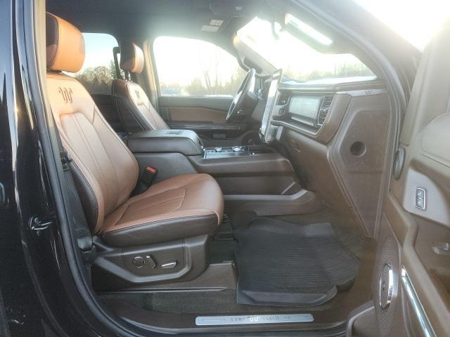 used 2024 Ford Expedition car, priced at $74,999