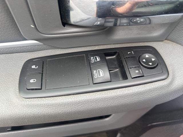 used 2016 Ram 2500 car, priced at $18,888