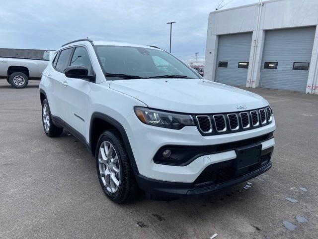 new 2024 Jeep Compass car, priced at $32,536