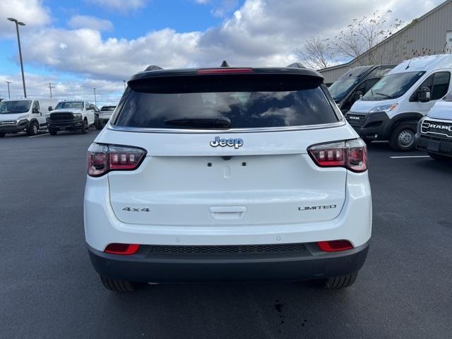 new 2025 Jeep Compass car, priced at $32,840