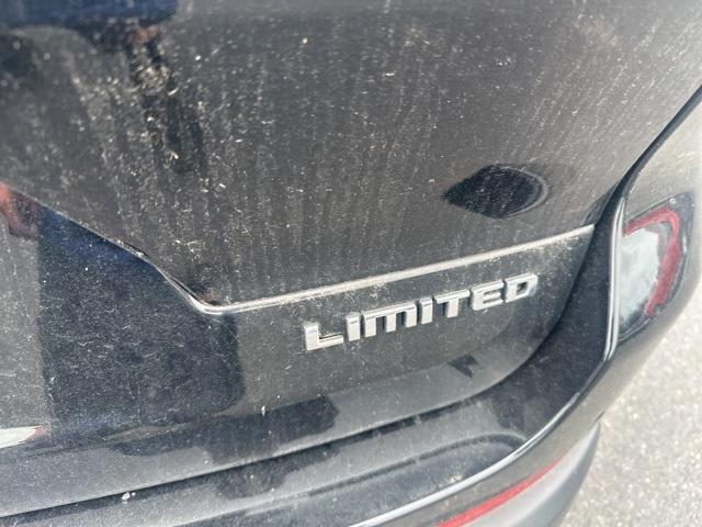 used 2022 Jeep Grand Cherokee L car, priced at $35,999