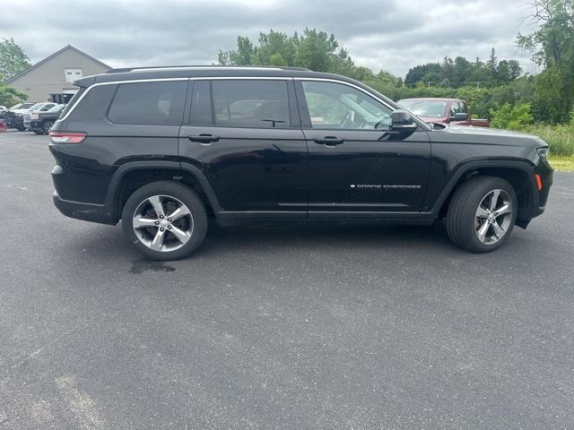 used 2022 Jeep Grand Cherokee L car, priced at $35,999
