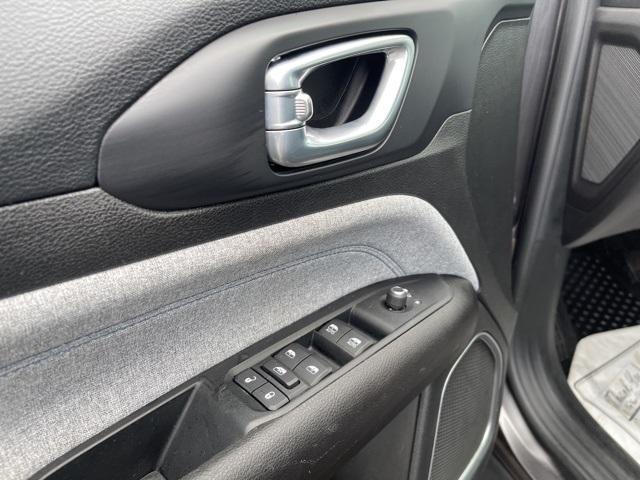 used 2022 Jeep Compass car, priced at $21,499