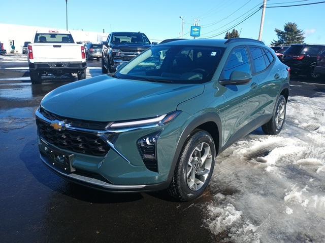 new 2025 Chevrolet Trax car, priced at $25,004