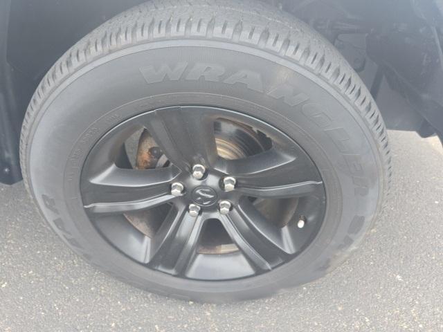used 2022 Ram 1500 Classic car, priced at $27,195