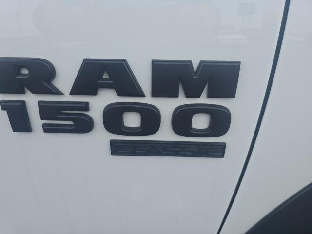 used 2022 Ram 1500 Classic car, priced at $27,195