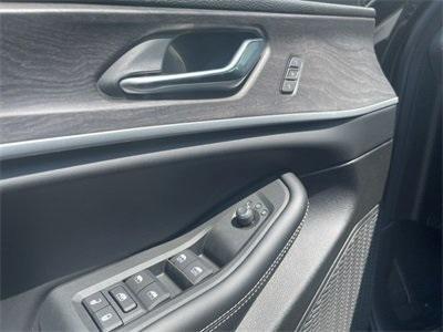 new 2025 Jeep Grand Cherokee L car, priced at $47,511