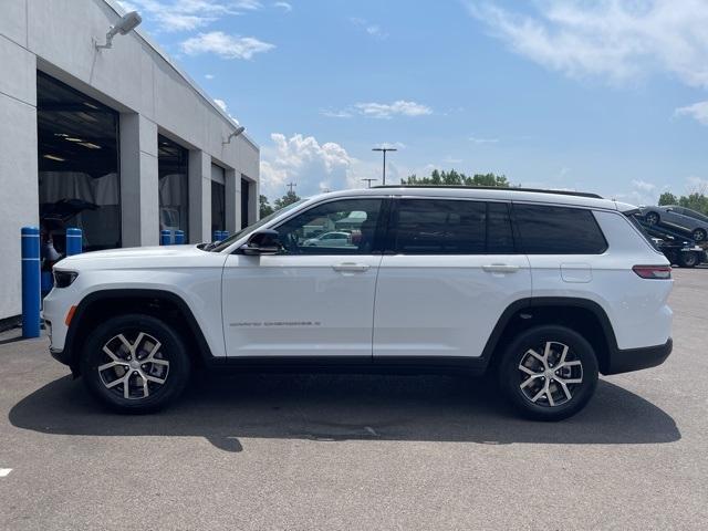 new 2025 Jeep Grand Cherokee L car, priced at $51,012