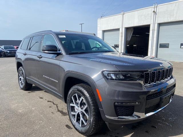 new 2024 Jeep Grand Cherokee L car, priced at $49,483