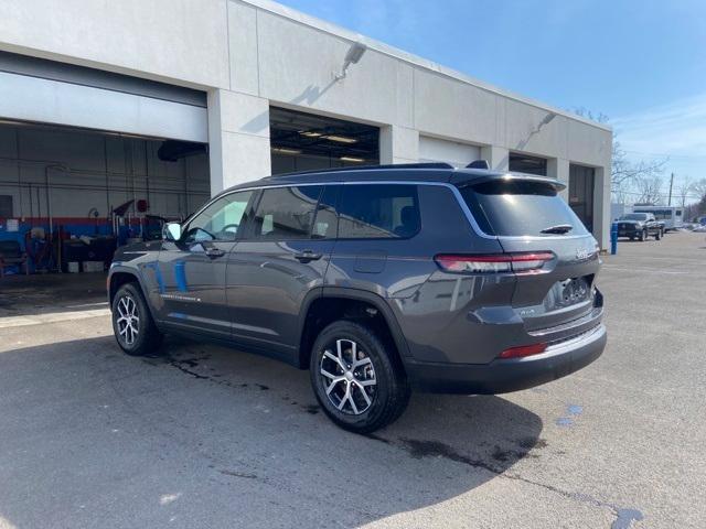 new 2024 Jeep Grand Cherokee L car, priced at $44,983