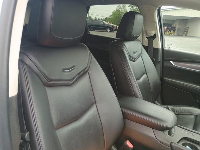 used 2017 Cadillac XT5 car, priced at $18,877