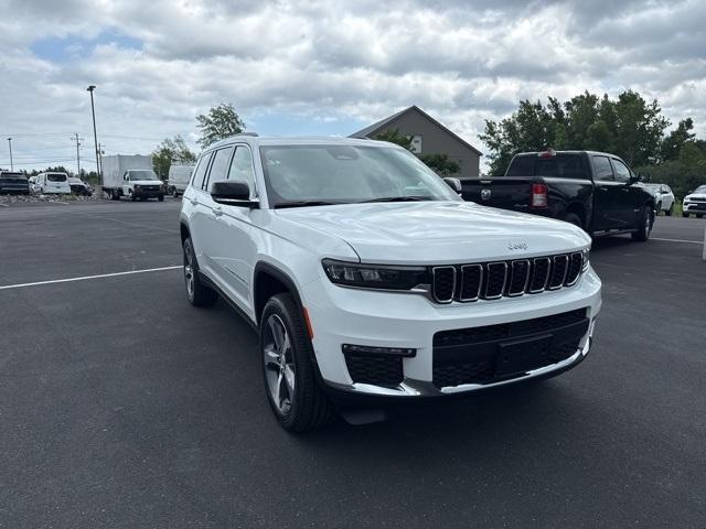 new 2025 Jeep Grand Cherokee L car, priced at $53,242