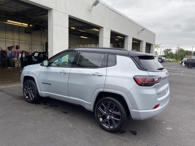 new 2024 Jeep Compass car, priced at $30,849