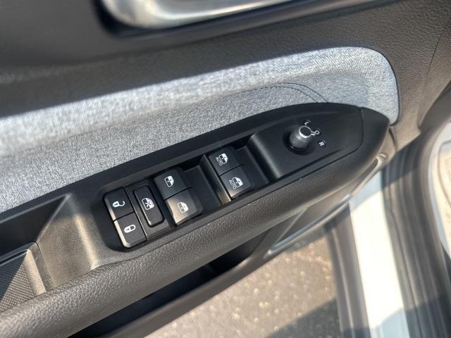 used 2022 Jeep Compass car, priced at $22,999