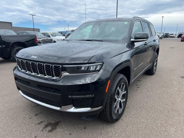 new 2024 Jeep Grand Cherokee L car, priced at $45,770