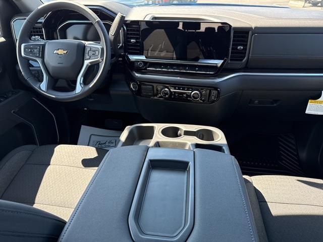 new 2025 Chevrolet Silverado 1500 car, priced at $46,706