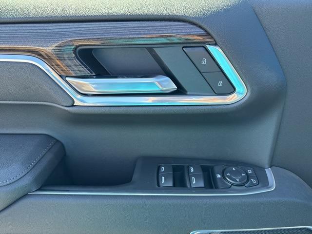 new 2025 Chevrolet Silverado 1500 car, priced at $46,706