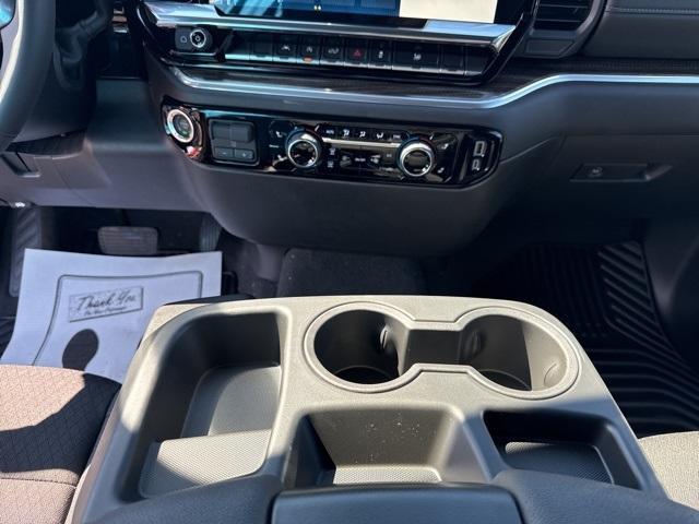 new 2025 Chevrolet Silverado 1500 car, priced at $46,706