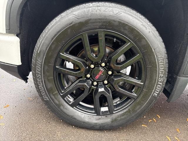 used 2022 GMC Sierra 1500 car, priced at $39,785