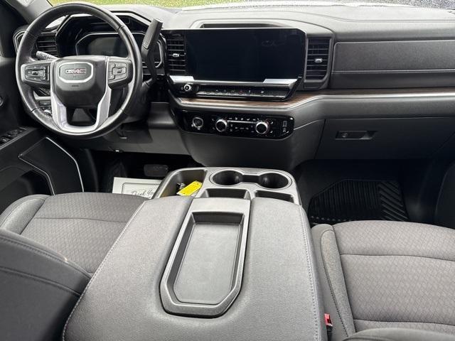 used 2022 GMC Sierra 1500 car, priced at $39,785