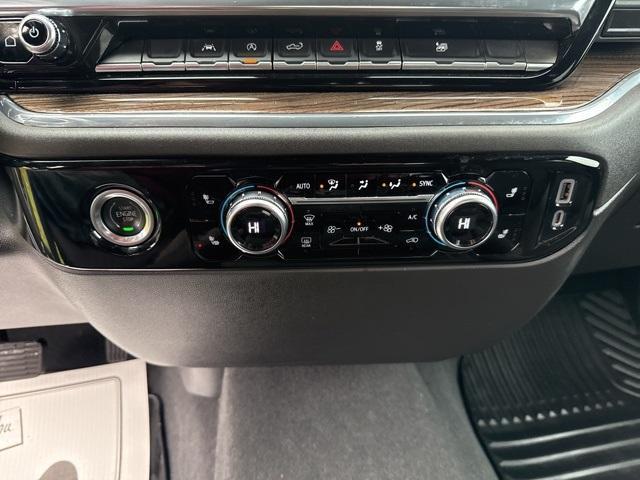 used 2022 GMC Sierra 1500 car, priced at $39,785