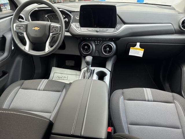 new 2025 Chevrolet Blazer car, priced at $39,335