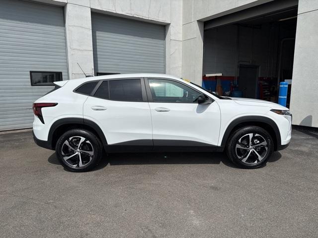 used 2024 Chevrolet Trax car, priced at $22,785