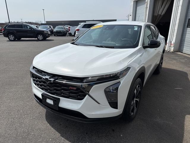 used 2024 Chevrolet Trax car, priced at $22,785